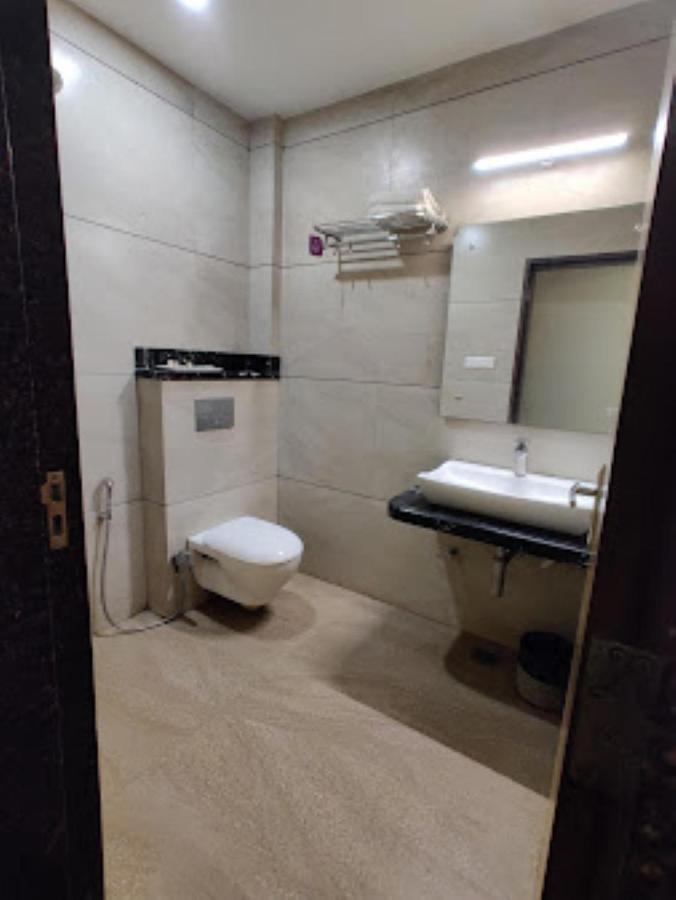 Hotel Aditya Residency Bhopal Buitenkant foto